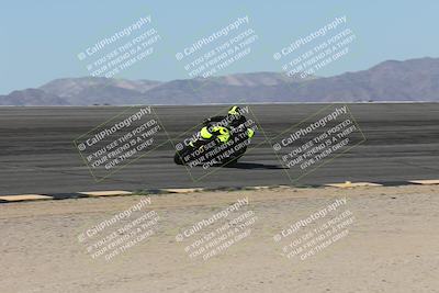 media/Oct-13-2025-Moto Forza (Mon) [[a66d839500]]/3-B Group/Session 2 (Bowl)/